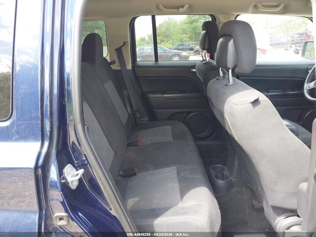 1C4NJPBA8ED631838 Jeep Patriot Sport