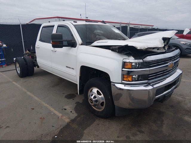 2016 Chevrolet Silverado 3500hd Lt მანქანა იყიდება აუქციონზე, vin: 1GB4KZC87GF241857, აუქციონის ნომერი: 44946316