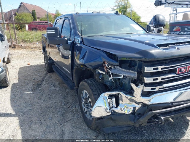 1GT49ME78NF342630 GMC Sierra 2500hd 4wd Standard Bed Sle