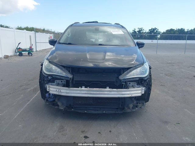 Aukcja sprzedaży 2017 Chrysler Pacifica Touring-l, vin: 2C4RC1BG1HR526265, numer aukcji: 44946352