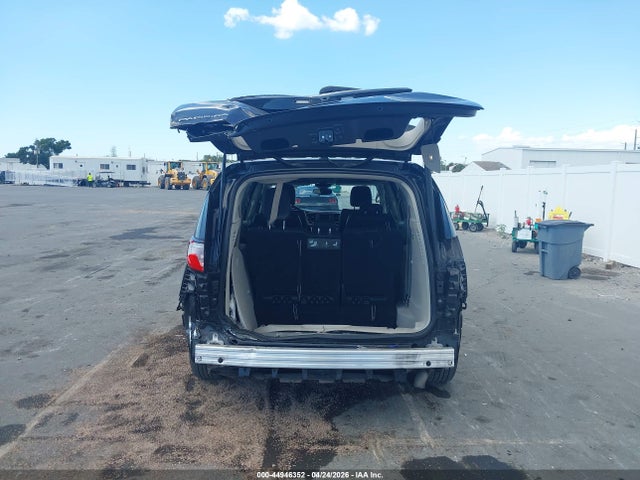 Aukcja sprzedaży 2017 Chrysler Pacifica Touring-l, vin: 2C4RC1BG1HR526265, numer aukcji: 44946352