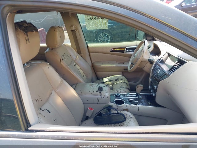 Продажа на аукционе авто 2015 Nissan Pathfinder Sl, vin: 5N1AR2MM3FC627958, номер лота: 44946359