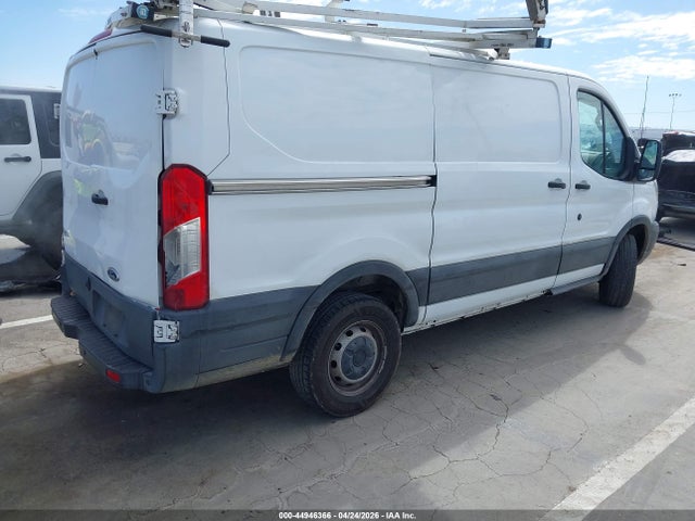 Ford Transit-250 2017 1FTYR1YM5HKA25434 Image 4