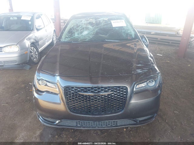 Aukcja sprzedaży 2023 Chrysler 300 Touring, vin: 2C3CCAAG1PH706555, numer aukcji: 44946371