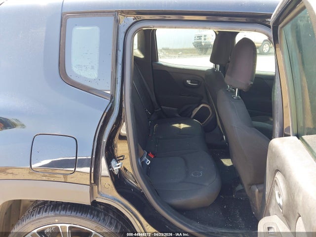 Продажа на аукционе авто 2015 Jeep Renegade Sport, vin: ZACCJAAH0FPB52869, номер лота: 44946372