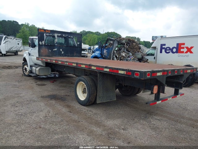 44946377 :رقم المزاد ، 1FDNF6EC4JDF00209 vin ، 2018 Ford F-650 Diesel Kick-up Frame مزاد بيع