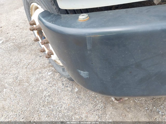 44946377 :رقم المزاد ، 1FDNF6EC4JDF00209 vin ، 2018 Ford F-650 Diesel Kick-up Frame مزاد بيع