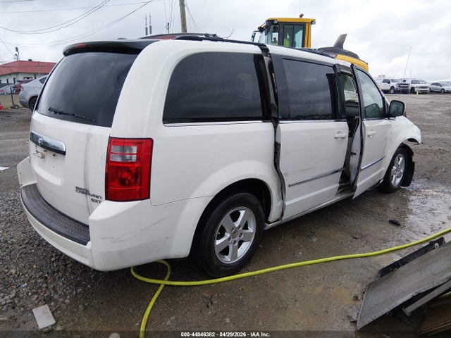 Продажа на аукционе авто 2010 Dodge Grand Caravan Sxt, vin: 2D4RN5D16AR209875, номер лота: 44946382