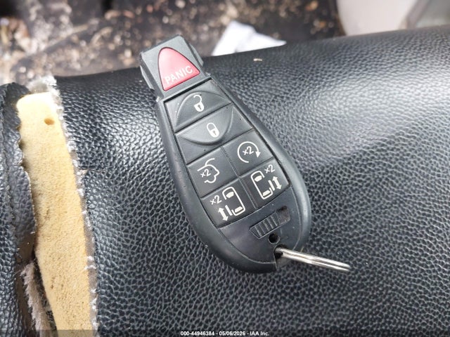 2017 Dodge Grand Caravan Sxt მანქანა იყიდება აუქციონზე, vin: 2C4RDGCG4HR599774, აუქციონის ნომერი: 44946384