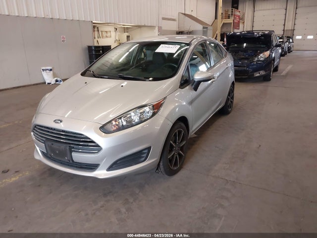 Ford FIESTA SE 2015 3FADP4BJXFM118157 Image 2