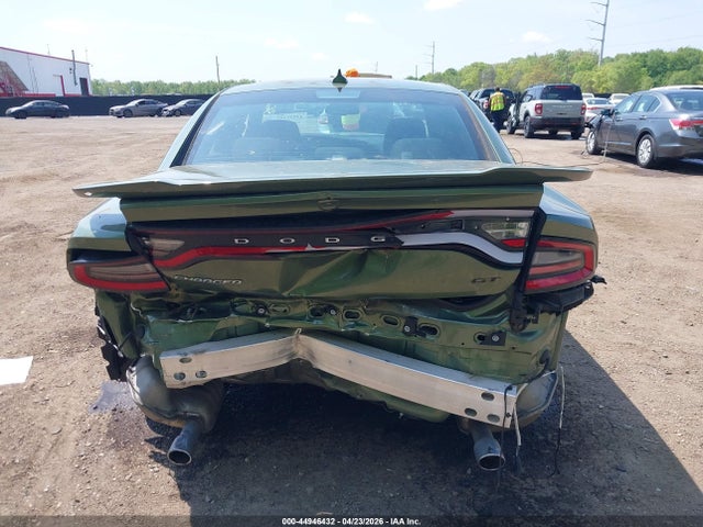 44946432 :رقم المزاد ، 2C3CDXHG2NH169598 vin ، 2022 Dodge Charger Gt Rwd مزاد بيع