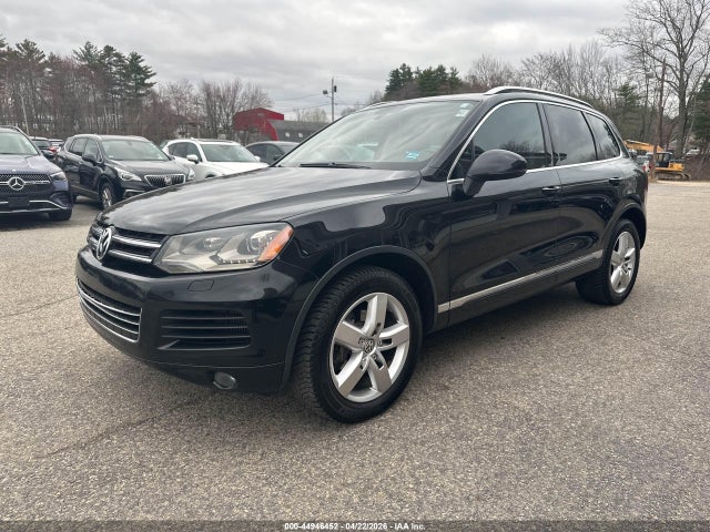 2011 Volkswagen Touareg Tdi Lux მანქანა იყიდება აუქციონზე, vin: WVGFK9BP5BD006418, აუქციონის ნომერი: 44946452