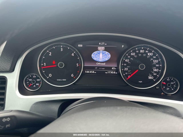 2011 Volkswagen Touareg Tdi Lux მანქანა იყიდება აუქციონზე, vin: WVGFK9BP5BD006418, აუქციონის ნომერი: 44946452