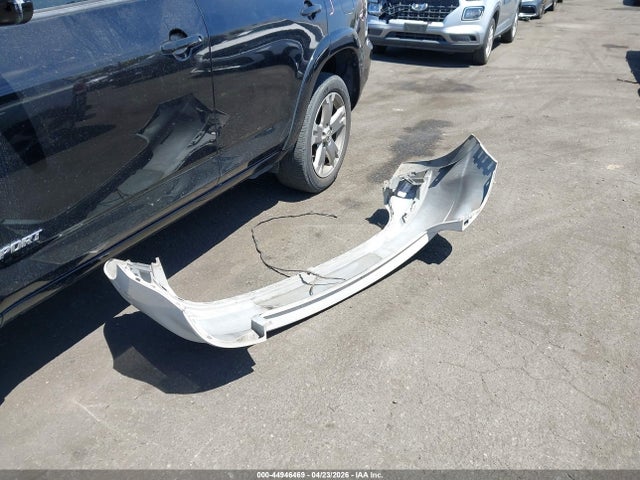 Продаж на аукціоні авто 2011 Volkswagen Gti 4-door, vin: WVWHD7AJ5BW243777, номер лоту: 44946469