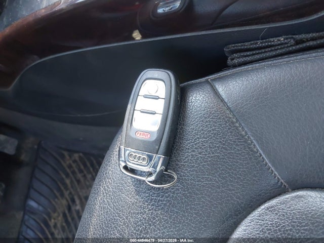 Продажа на аукционе авто 2014 Audi A4 2.0t Premium, vin: WAUBFAFL2EN008736, номер лота: 44946479