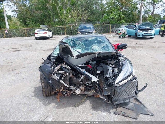 44946482 :رقم المزاد ، 1G1YC3D43T5105947 vin ، 2026 Chevrolet Corvette Stingray , 3lt, Rwd مزاد بيع