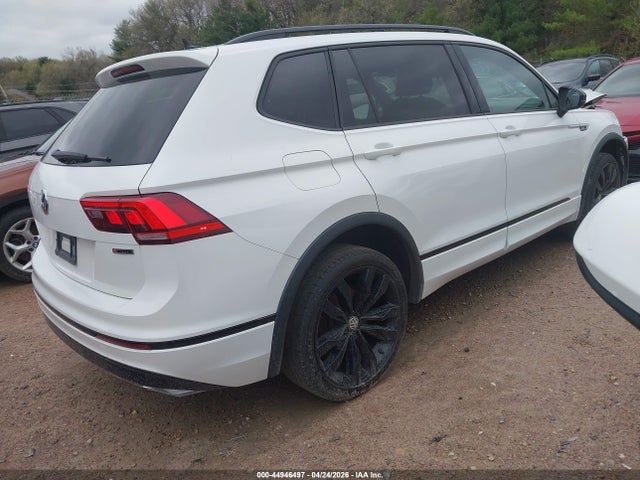 Продаж на аукціоні авто 2020 Volkswagen Tiguan 2.0t Se/2.0t Se R-line Black/2.0t Sel, vin: 3VV2B7AX3LM164451, номер лоту: 44946497