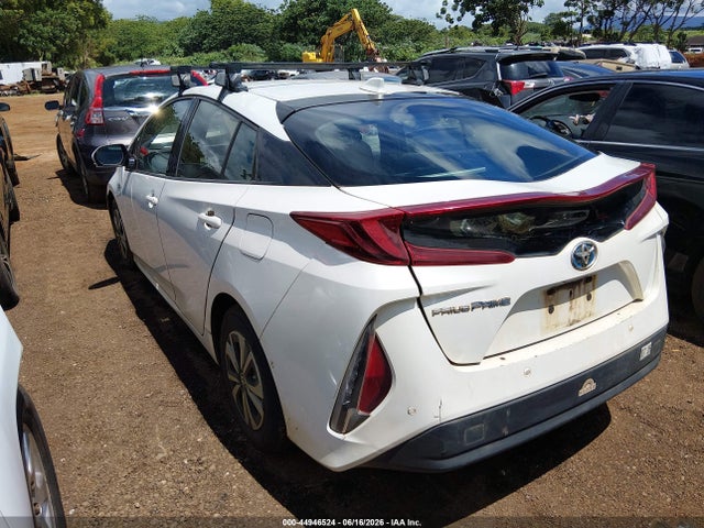 Продажа на аукционе авто 2017 Toyota Prius Prime Advanced, vin: JTDKARFP5H3004120, номер лота: 44946524