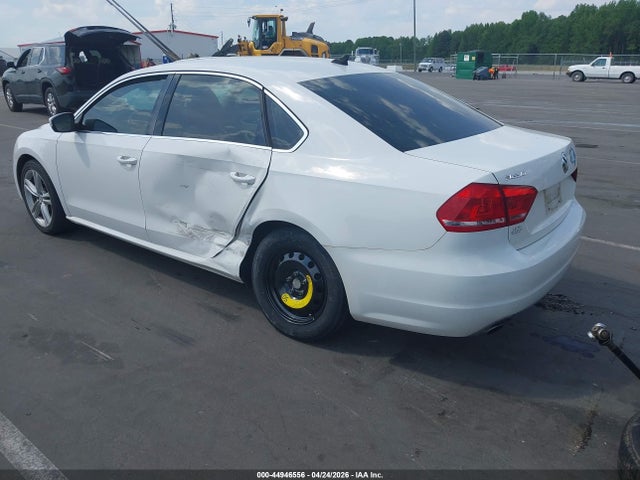 Продаж на аукціоні авто 2014 Volkswagen Passat 1.8t Se, vin: 1VWBT7A34EC099474, номер лоту: 44946556