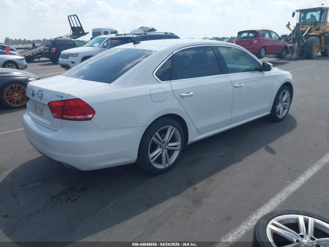 Продаж на аукціоні авто 2014 Volkswagen Passat 1.8t Se, vin: 1VWBT7A34EC099474, номер лоту: 44946556