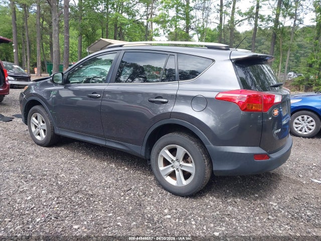 Продаж на аукціоні авто 2014 Toyota Rav4 Xle, vin: JTMWFREV8EJ021715, номер лоту: 44946557