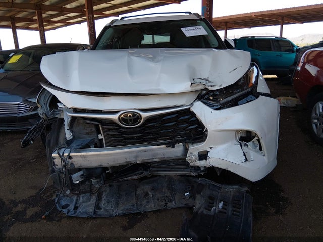 Toyota Highlander Xle 2021 5TDHZRBH7MS543543 Image 6