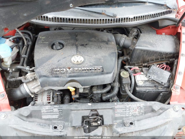44946562 :رقم المزاد ، 3VWCD21Y94M305207 vin ، 2004 Volkswagen New Beetle Gls 1.8t مزاد بيع