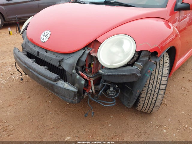 44946562 :رقم المزاد ، 3VWCD21Y94M305207 vin ، 2004 Volkswagen New Beetle Gls 1.8t مزاد بيع
