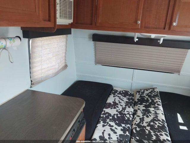 Продажа на аукционе авто 2013 Jayco Jayfl184bh, vin: 1UJBJ0AG5D17D0094, номер лота: 44946594