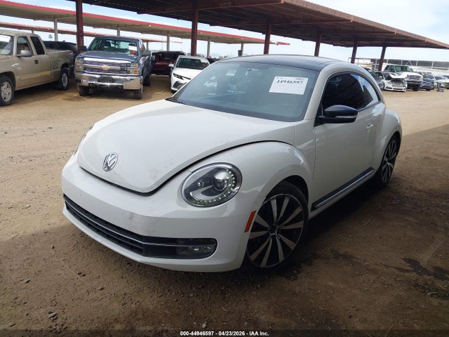 2012 Volkswagen Beetle 2.0t Turbo მანქანა იყიდება აუქციონზე, vin: 3VWVA7AT9CM630800, აუქციონის ნომერი: 44946597