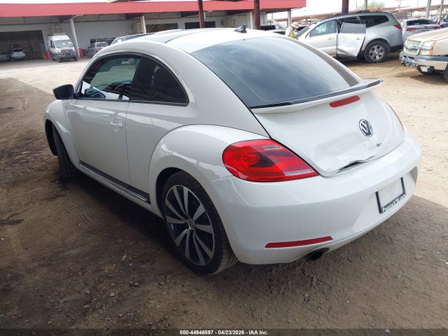 2012 Volkswagen Beetle 2.0t Turbo მანქანა იყიდება აუქციონზე, vin: 3VWVA7AT9CM630800, აუქციონის ნომერი: 44946597