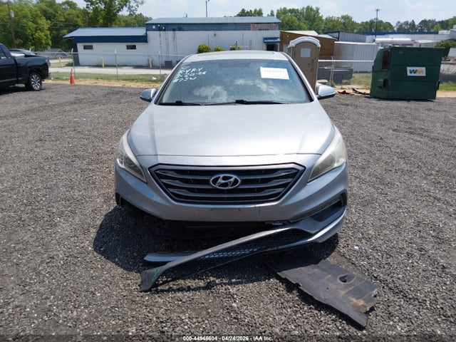 2017 Hyundai Sonata Sport მანქანა იყიდება აუქციონზე, vin: 5NPE34AF0HH571638, აუქციონის ნომერი: 44946604