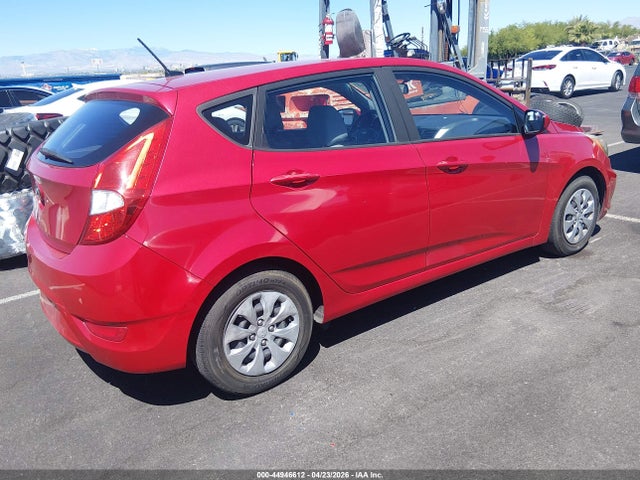 KMHCT5AE3GU283911 Hyundai ACCENT SE