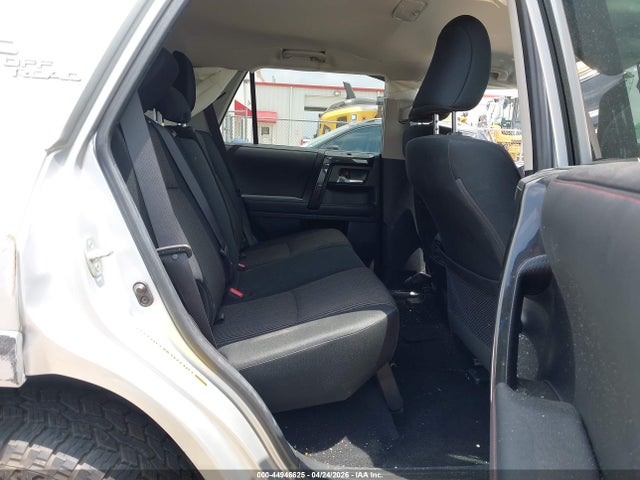 44946625 :رقم المزاد ، JTEPU5JR9P6172396 vin ، 2023 Toyota 4runner Trd Off Road مزاد بيع