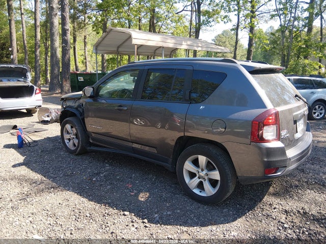 2016 Jeep Compass Latitude მანქანა იყიდება აუქციონზე, vin: 1C4NJDEB7GD745268, აუქციონის ნომერი: 44946643