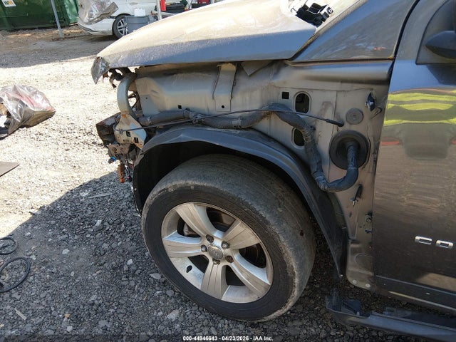 2016 Jeep Compass Latitude მანქანა იყიდება აუქციონზე, vin: 1C4NJDEB7GD745268, აუქციონის ნომერი: 44946643