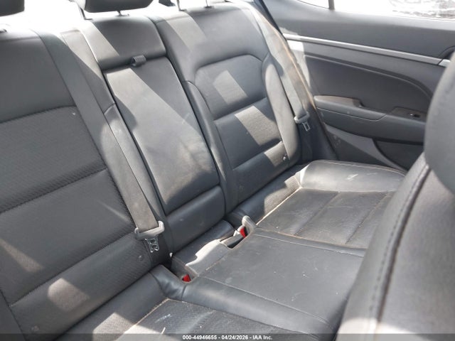 Продажа на аукционе авто 2017 Hyundai Elantra Limited, vin: KMHD84LF5HU329939, номер лота: 44946655