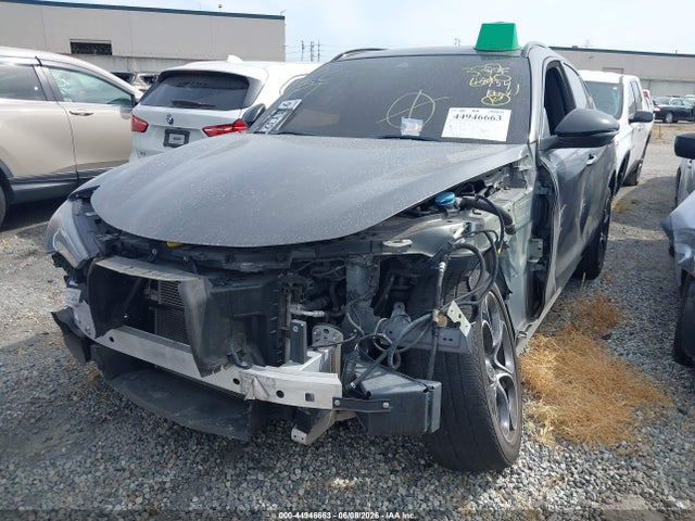 Продажа на аукционе авто 2023 Alfa Romeo Stelvio Veloce Awd, vin: ZASPAKBN2P7D55230, номер лота: 44946663