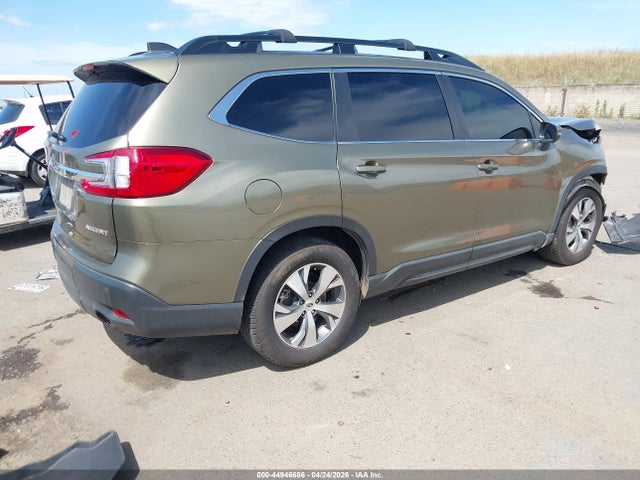 4S4WMAED7P3438521 Subaru Ascent Premium 7-passenger