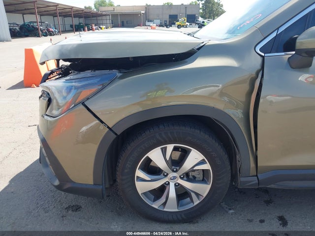 4S4WMAED7P3438521 Subaru Ascent Premium 7-passenger