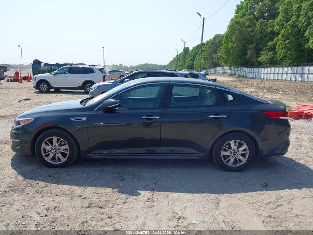 2016 Kia Optima Lx მანქანა იყიდება აუქციონზე, vin: 5XXGT4L33GG018973, აუქციონის ნომერი: 44946702