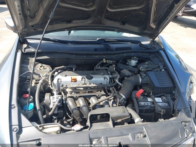 44946744 :رقم المزاد ، 1HGCP2F30AA038637 vin ، 2010 Honda Accord 2.4 Lx مزاد بيع
