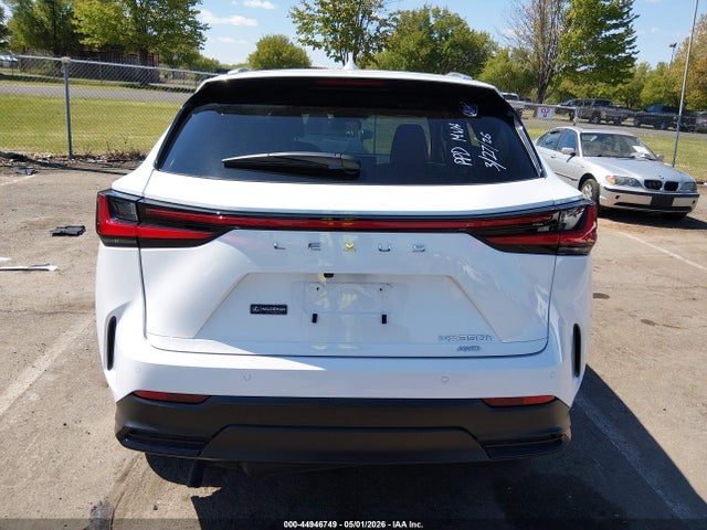 Продаж на аукціоні авто 2026 Lexus Nx 350h Premium, vin: 2T2GKCEZ0TC060707, номер лоту: 44946749