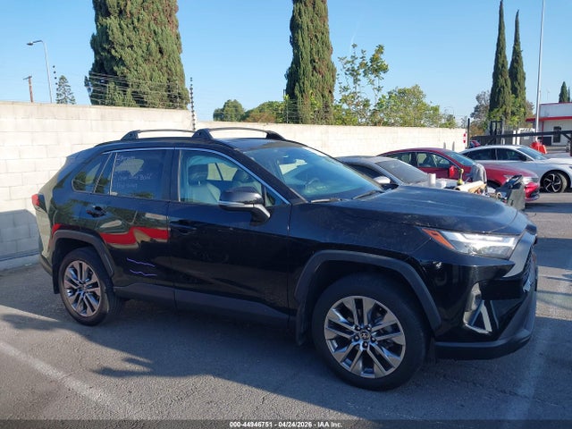 Toyota Rav4 Xle Premium 2022 2T3C1RFVXNC205315 Image 13