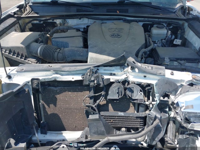 44946769 :رقم المزاد ، 3TMCZ5AN9HM078604 vin ، 2017 Toyota Tacoma Trd Off Road مزاد بيع
