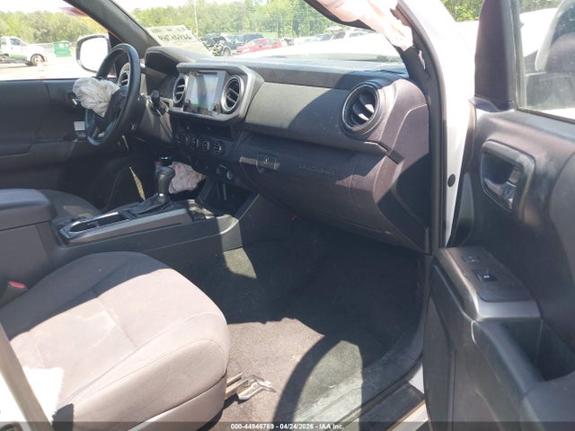 44946769 :رقم المزاد ، 3TMCZ5AN9HM078604 vin ، 2017 Toyota Tacoma Trd Off Road مزاد بيع