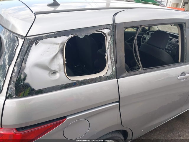 44946800 :رقم المزاد ، JM1CW2BL2F0185336 vin ، 2015 Mazda Mazda5 Sport مزاد بيع