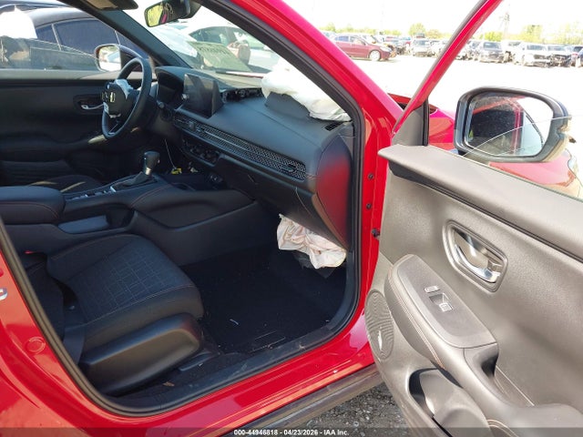 2026 Honda Hr-v Awd Sport მანქანა იყიდება აუქციონზე, vin: 3CZRZ2H5XTM749666, აუქციონის ნომერი: 44946818