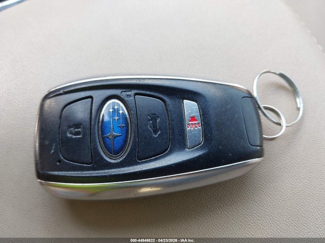 2015 Subaru Outback 2.5i Limited მანქანა იყიდება აუქციონზე, vin: 4S4BSBNC1F3345901, აუქციონის ნომერი: 44946822