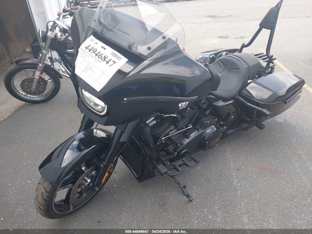 Harley-Davidson FLHX 2024 1HD1KB713RB634606 Image 2